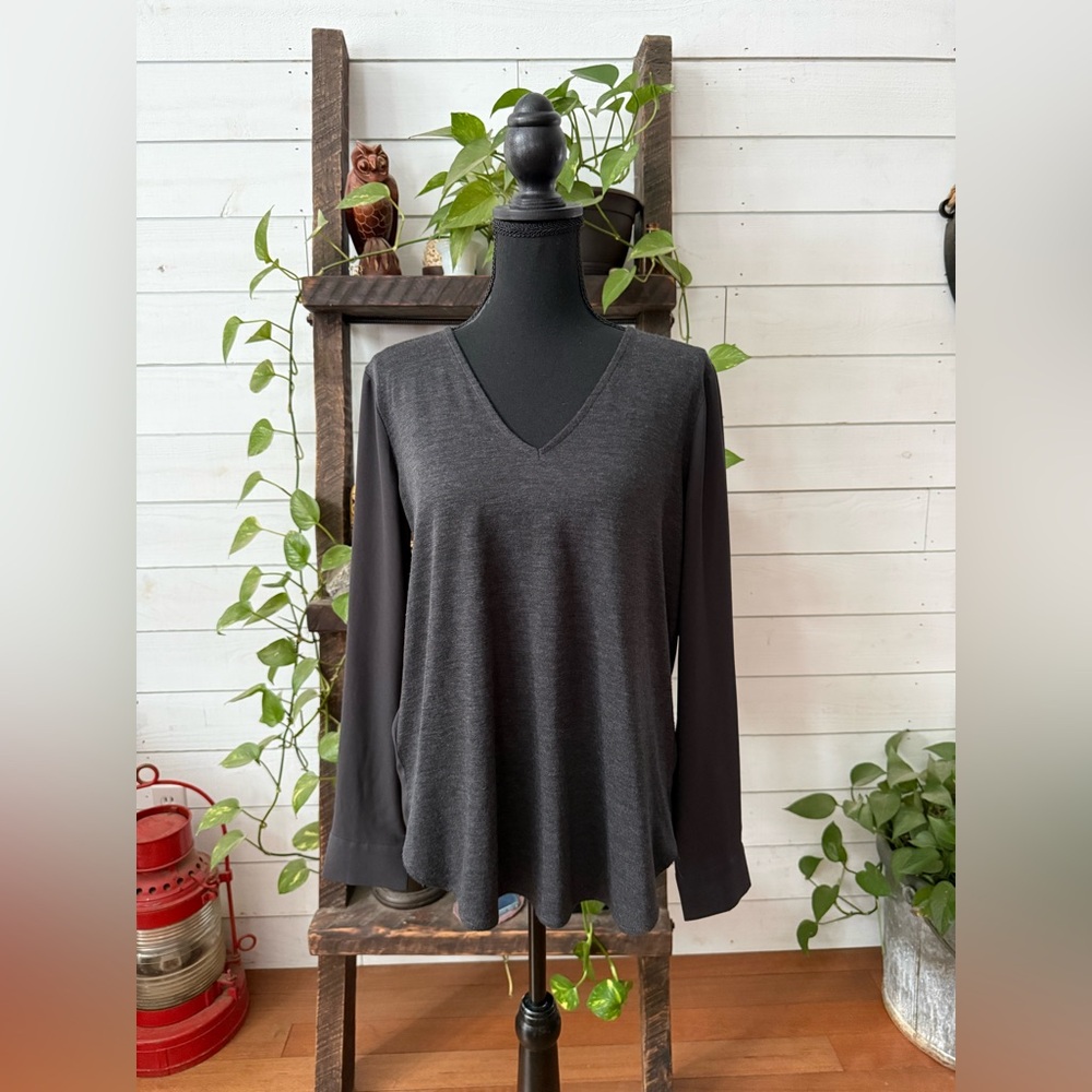 Ann Taylor Dark Gray V-Neck Blouse